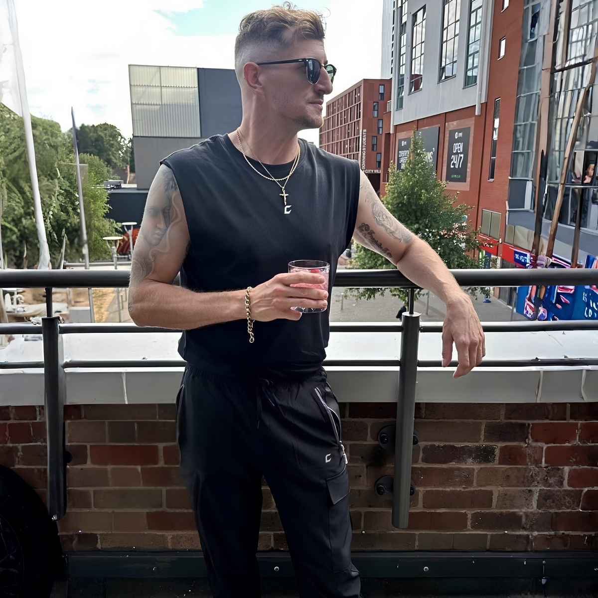 CLOBBER™ Technical Cargos in black